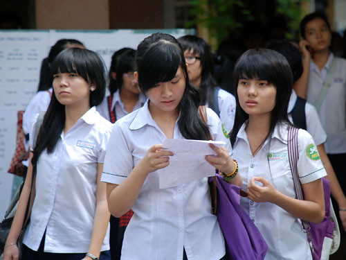 TPHM: Công bố điểm vào lớp 10 các trường chuyên