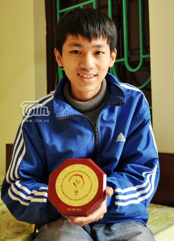 Nguyễn Ngọc Sơn, tác giả robot quét rác