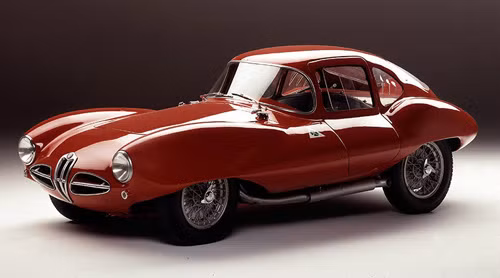 Alfa Romeo Disco Volante đời 1952, nguyên mẫu của Disco Volante 2012. Alfa Romeo Disco Volante đời 1952, nguyên mẫu của Disco Volante 2012.