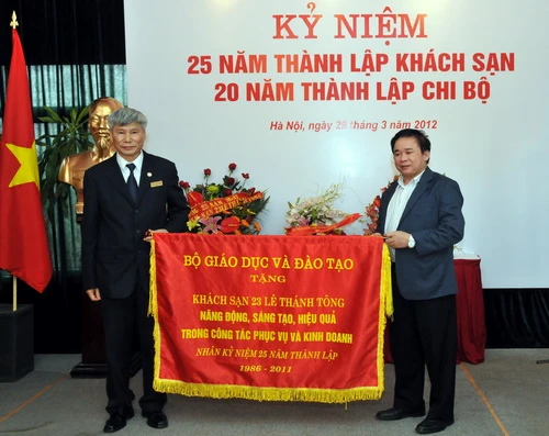 Kỉ niệm 25 năm thành lập Khách sạn 23 Lê Thánh Tông