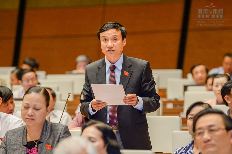 Đại biểu Bùi Văn Xuyền: Giải pháp quan trọng nhất vẫn là nâng cao năng lực giải quyết của cán bộ từ cơ sở cho đến Trung ương để giải quyết khiếu nại, tố cáo Đại biểu Bùi Văn Xuyền: Giải pháp quan trọng nhất vẫn là nâng cao năng lực giải quyết của cán bộ từ cơ sở cho đến Trung ương để giải quyết khiếu nại, tố cáo