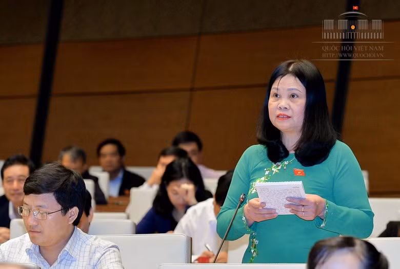 Đại biểu Trần Thị Dung – Đoàn Điện Biên: Người đứng đầu chính quyền cấp xã phải có trách nhiệm chăm lo cho người dân, là công bộc của dân