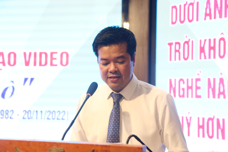 Ông Nguyễn Văn Dũng, Trưởng đại diện báo GD&TĐ khu vực phát biểu tại lễ trao giải. Ông Nguyễn Văn Dũng, Trưởng đại diện báo GD&TĐ khu vực phát biểu tại lễ trao giải.