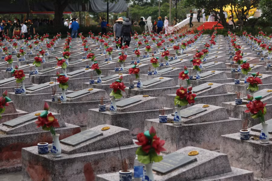 Nghĩa trang liệt sĩ Ba Dốc hiện là nơi yên nghỉ của gần 3.000 Liệt sĩ.