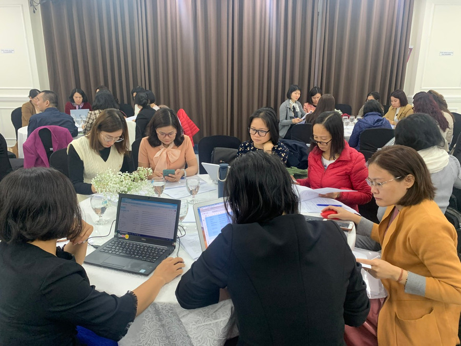 Các chuyên gia chia nhóm thảo luận tại Hội thảo. Các chuyên gia chia nhóm thảo luận tại Hội thảo.