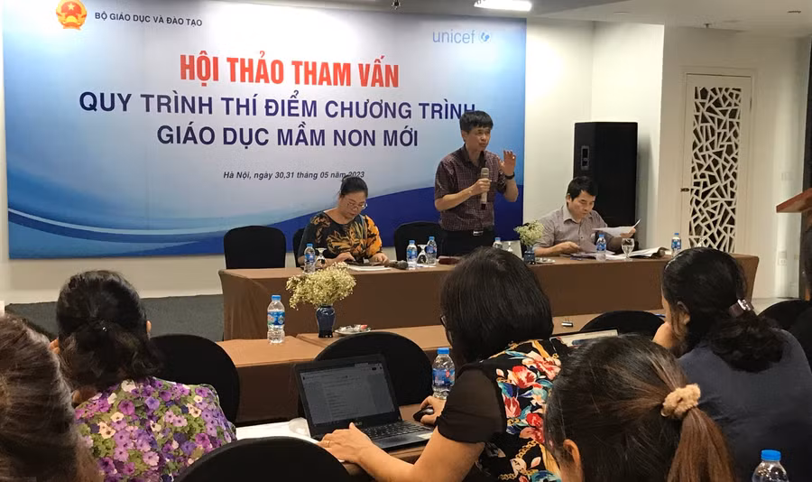 PGS.TS Nguyễn Bá Minh, Vụ trưởng Vụ GDMN phát biểu tại Hội thảo.