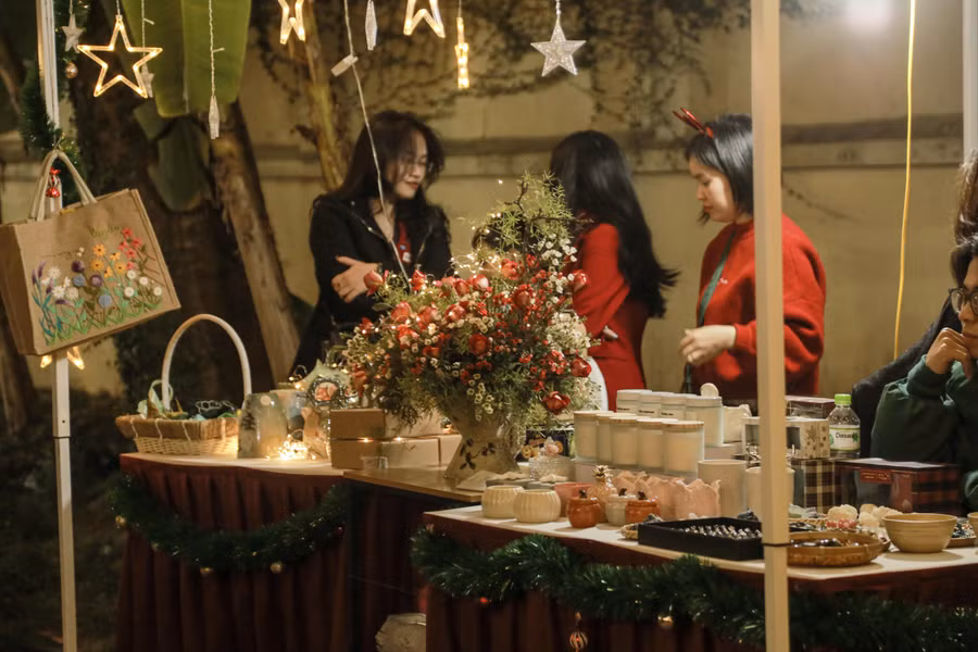 Gian hàng tại Hội chợ Giáng sinh EAN.