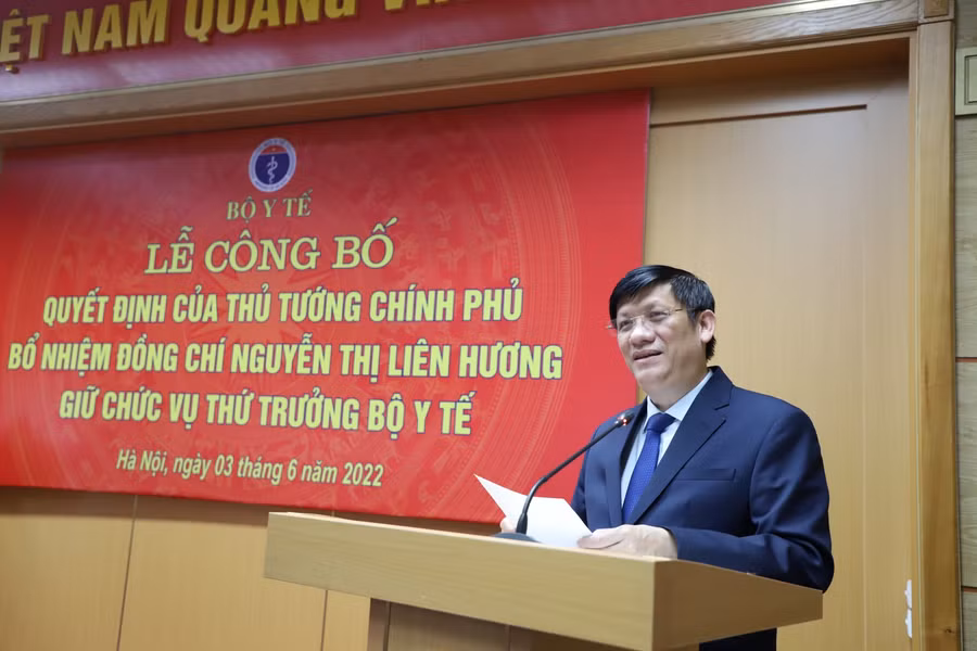 Ông Nguyễn Thanh Long Bộ trưởng Bộ Y tế phát biểu tại buổi lễ.