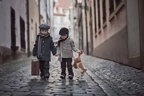 Bài học tình bạn tuyệt vời của trẻ nhỏ