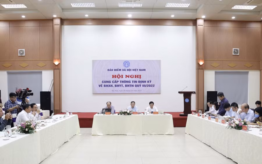 Hội nghị cung cấp thông tin định kỳ về BHXH, BHYT, BHTN quý III/2022.