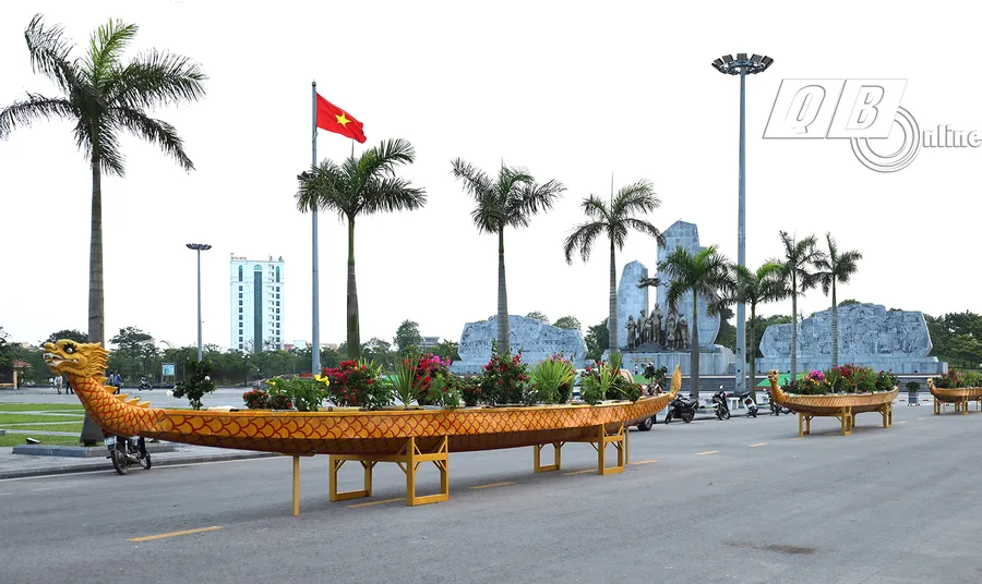 Tuần Văn hóa – Du lịch Đồng Hới năm nay có thêm một hoạt động mới là không gian nghệ thuật tại Quảng trường Hồ Chí Minh. (Ảnh: Báo Quảng Bình).