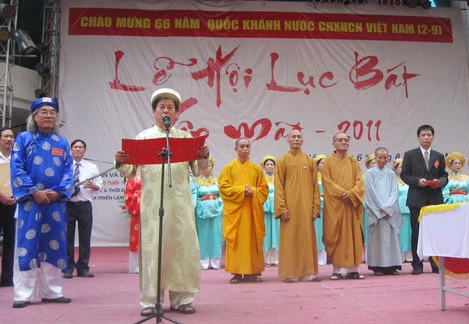 Lễ hội &quot;Lục bát Tân Mão – 2011&quot;: Bảo tồn và phát huy bản sắc văn hóa dân tộc Việt Nam