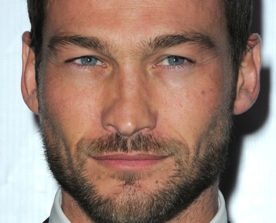 Nam diễn viên Andy Whitfield qua đời ở tuổi 39