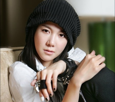 Lee Ji Ah trở lại màn ảnh nhỏ với bộ phim "I"m a Flower Too"