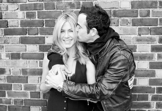 Khoảnh khắc ngọt ngào của Jennifer Aniston và Justin Theroux ảnh 3
