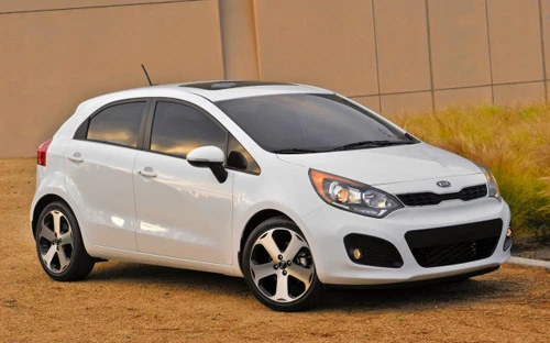 Kia Rio đời 2012 đã có giá bán