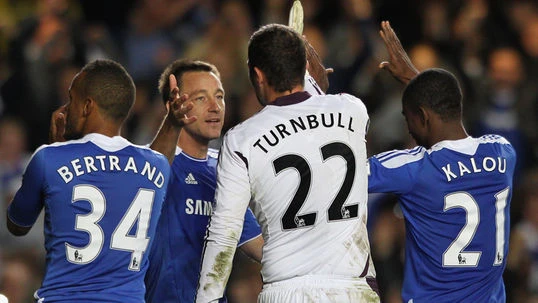 Chelsea, Man City &quot;dắt tay nhau&quot; vào vòng 4 Carling Cup