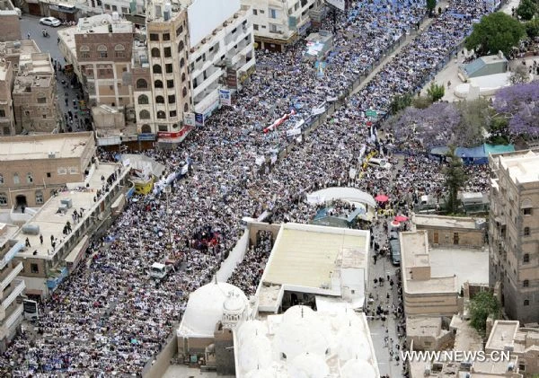 Yemen: Hàng trăm ngàn người biểu tình trong lúc căng thẳng leo thang