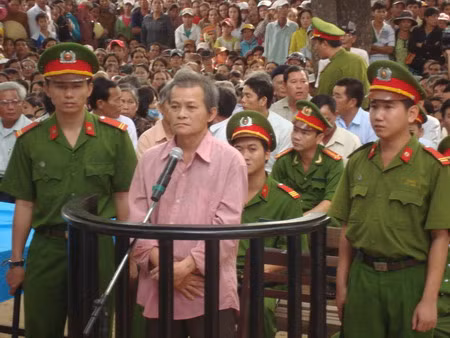 Tử hình hung thủ giết 2 mẹ con rồi đốt xác