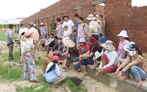 Cản trở thi công công trình vì sợ…lây nhiễm bệnh phong