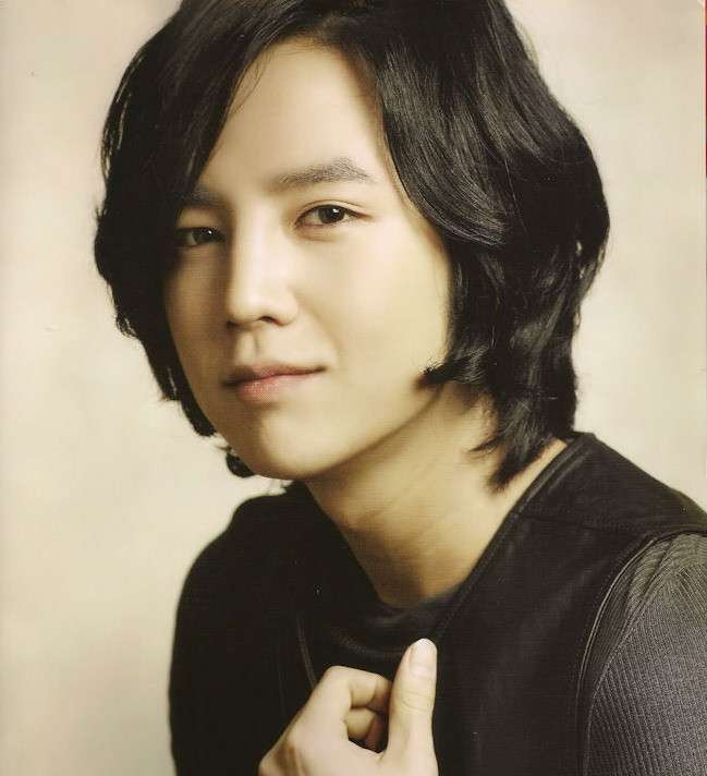 Jang Geun Suk muốn làm bạn với Lee Seung Gi ảnh 1 Jang Geun Suk