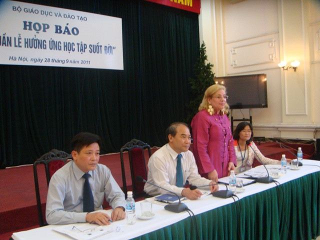 Tuần lễ Hưởng ứng học tập suốt đời từ ngày 2 - 8/10 ảnh 3 Một xã hội sẽ không bền vững nếu không trở thành một xã hội học tập