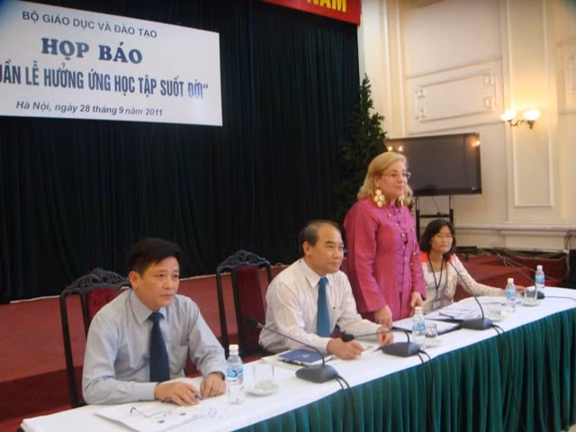 Tuần lễ Hưởng ứng học tập suốt đời từ ngày 2 - 8/10 ảnh 3 Một xã hội sẽ không bền vững nếu không trở thành một xã hội học tập