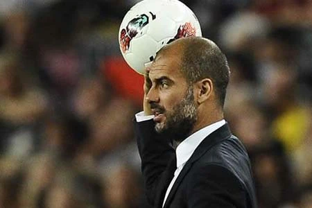 HLV Guardiola cảnh báo các học trò trong chuyến làm khách Valencia