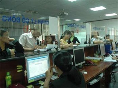 VN-Index tăng phiên thứ 12 liên tiếp