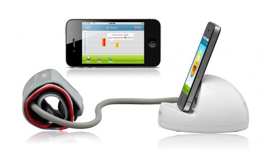 phần mềm iHealth có thể giúp theo dõi sức khỏe qua iPhone