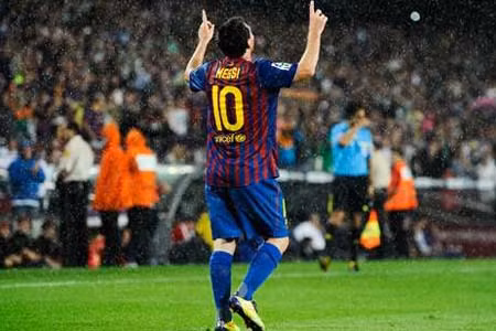 Messi lập hat-trick trong trận thắng 