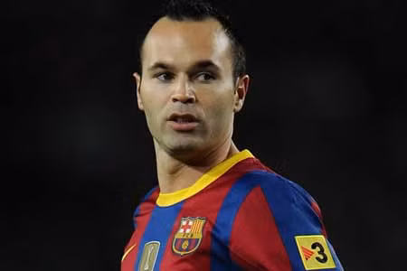 Rách gân kheo, Andres Iniesta nghỉ thi đấu 1 tháng