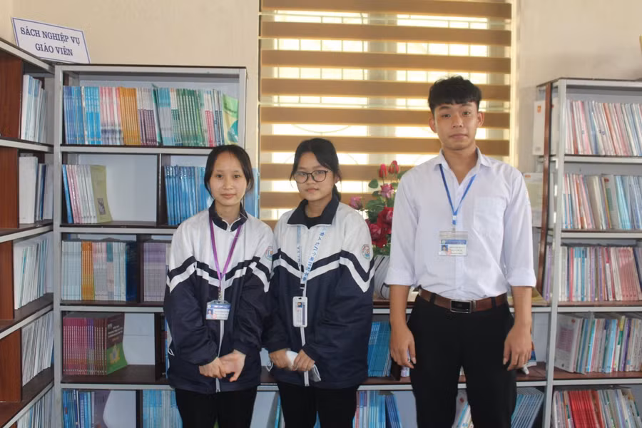 Kỳ thi HSG tỉnh năm học 2021-2022, Trường THPT Nguyễn Văn Trỗi có 48/70 học sinh dự thi đạt giải, trong đó có 7 giải Nhất.