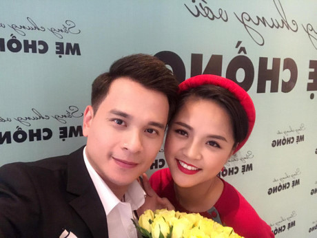 Chuyện show biz: Hoa hậu Thu Thảo khoe vừa tốt nghiệp Đại học - Ảnh 5 Chuyen show biz: Hoa hau Thu Thao khoe vua tot nghiep Dai hoc - Anh 5