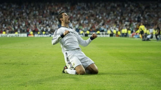 Cristiano Ronaldo giúp Real giành chiến thắng