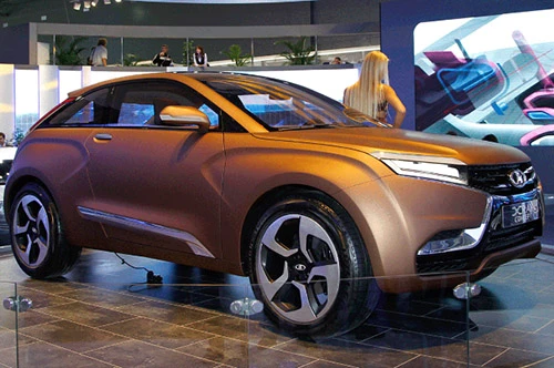 Lada X-Ray concept: gấu Nga lên tiếng