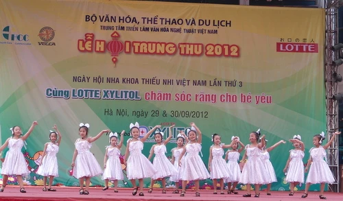 Cơ hội vui chơi và chăm sóc răng miệng miễn phí trong Tết trung thu