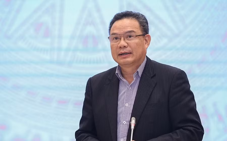 Thứ trưởng Bộ LĐTB&XH Lê Văn Thanh thông tin về tình hình chăm lo cho các đối tượng chính sách dịp Tết Nguyên đán Giáp Thìn 2024 - Ảnh: VGP/Nhật Bắc.