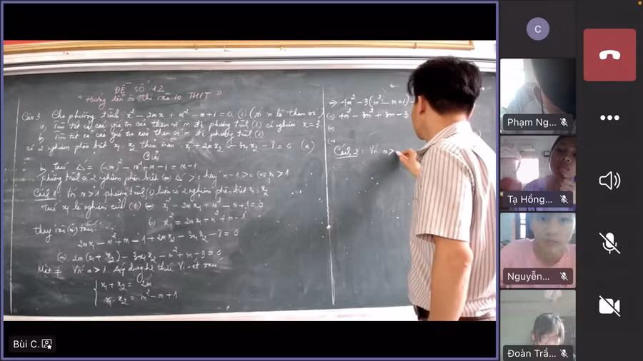 Thầy Bùi Văn Chiến dạy trực tuyến môn Toán