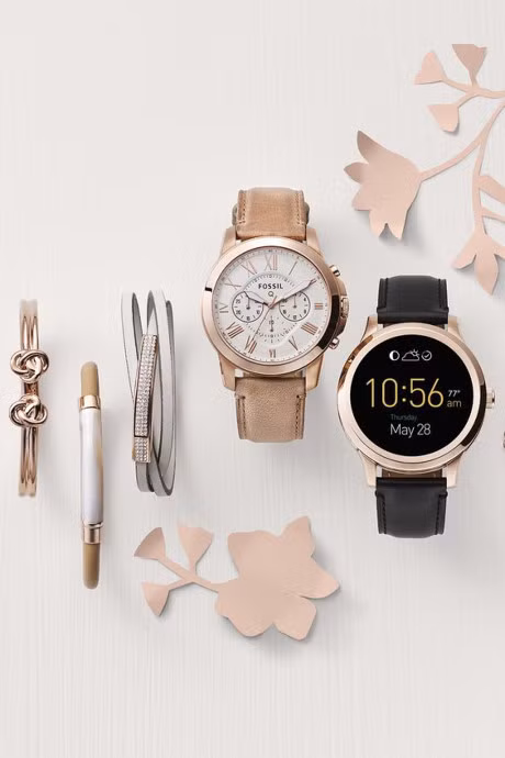 5 mon phu kien hay ho diem xuyet cho nhung trang phuc tang lop trong mua lanh - Anh 2