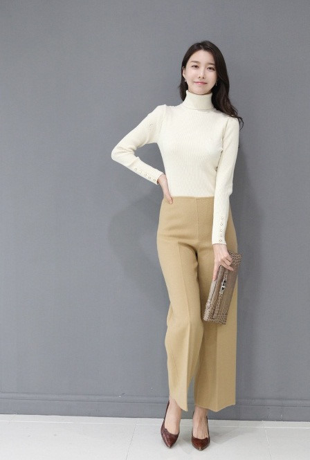 Chao đảo với những mẫu quần công sở thanh lịch, hot nhất thu đông 2016 - Ảnh 5 Chao dao voi nhung mau quan cong so thanh lich, hot nhat thu dong 2016 - Anh 5