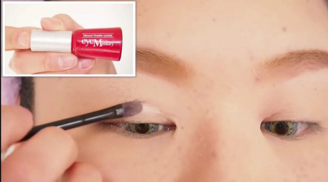 Học cách make up kiểu Tây cho cô nàng không chân mày, mí mắt nông - Ảnh 7 Hoc cach make up kieu Tay cho co nang khong chan may, mi mat nong - Anh 7