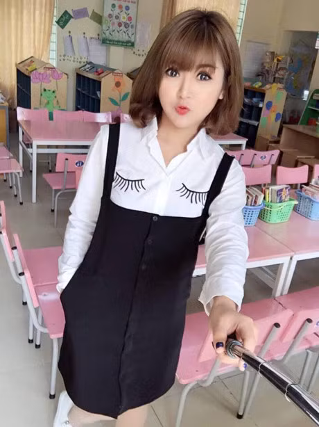 Ngat ngay nhan sac co giao tieu hoc xinh nhu bup be - Anh 7