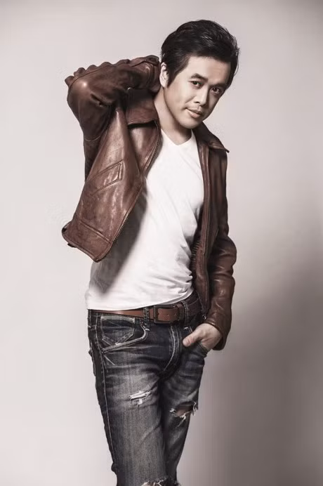 Duong Khac Linh up mo ve mon qua y nghia danh tang phu nu - Anh 1