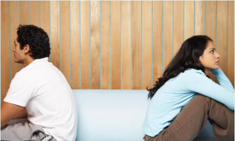 Mot ba vo khon ngoan se khong lam nhung hanh dong nay khi gian chong - Anh 1