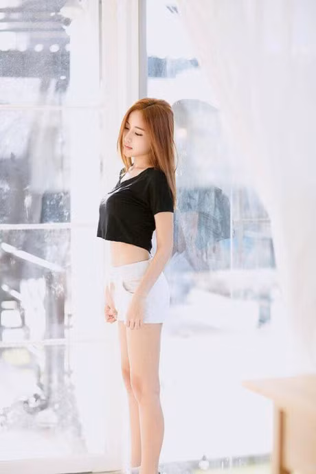 Ngan ngo truoc co gai mang ve dep lai 4 nuoc: Trung, Han, Nhat, Thai - Anh 12