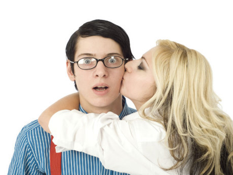 Sự khác nhau chóng mặt của đàn ông trước và sau say nắng - Ảnh 3 Su khac nhau chong mat cua dan ong truoc va sau say nang - Anh 3