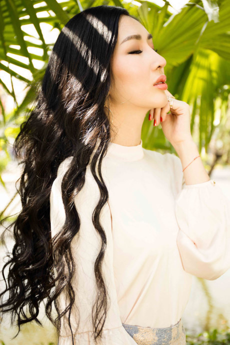 Hoa hậu Điện ảnh Thanh Mai rực rỡ dưới nắng - Ảnh 1 Hoa hau Dien anh Thanh Mai ruc ro duoi nang - Anh 1
