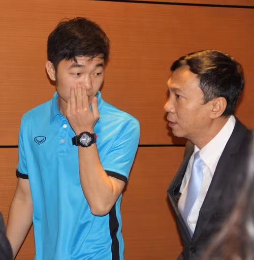 Nhiều người hâm mộ gọi Đội trưởng Lương Xuân Trường là "Soái ca"