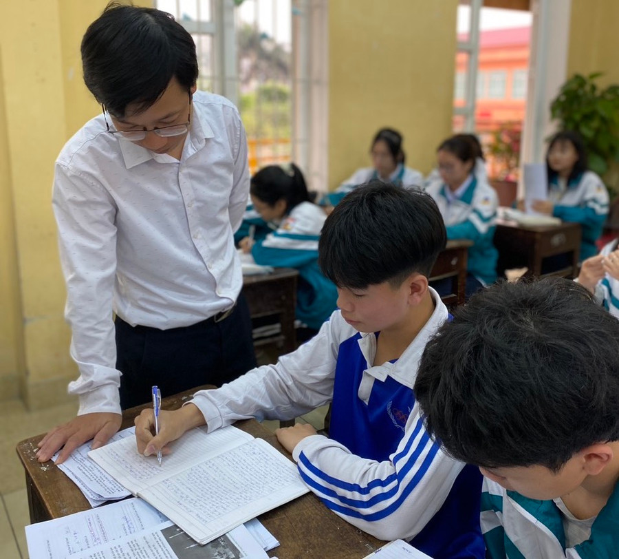 Giúp học sinh chuẩn kiến thức, kỹ năng bước vào kỳ thi tốt nghiệp.